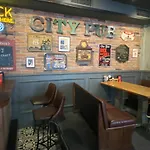 City Hotel Hotel