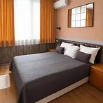 City Hotel