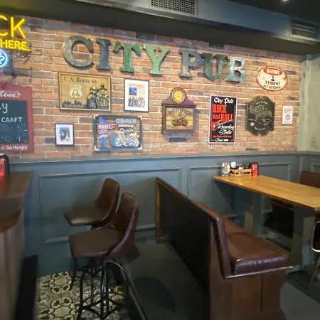 City Hotel ホテル