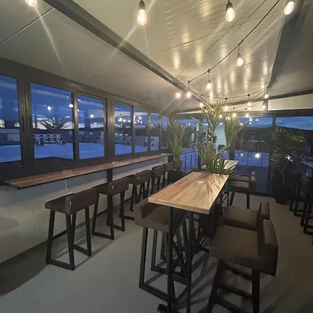 מלון City Hotel וליקו טורנובו