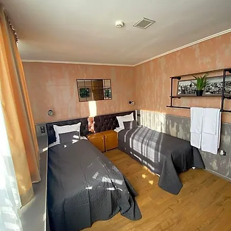 City Hotel 호텔 벨리코 터르노보